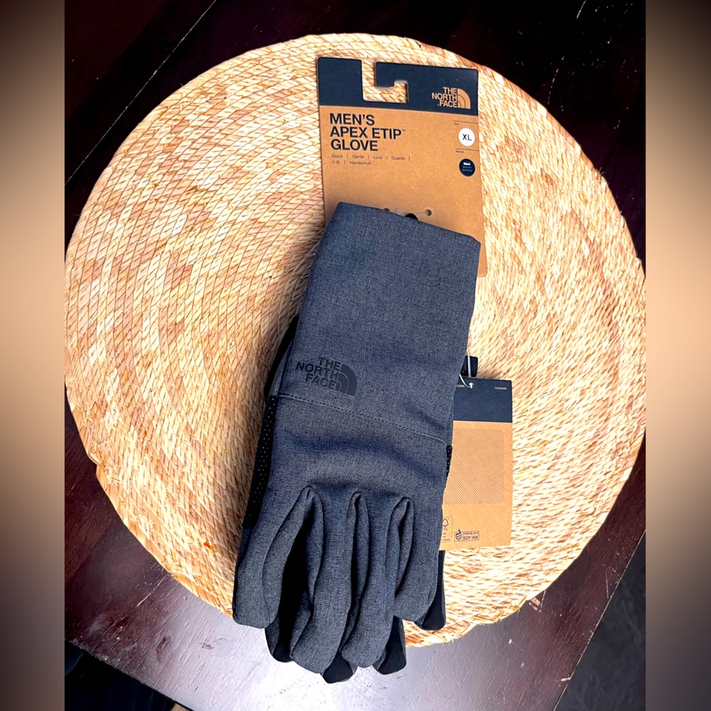 The North Face Apex gloves XL